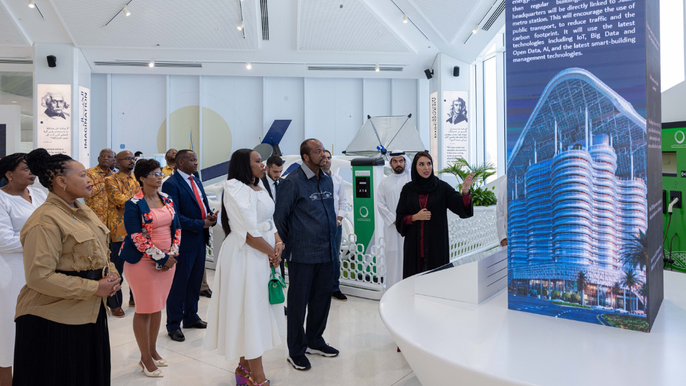King of Eswatini learns about DEWA's efforts to achieve net zero by 2050 during his visit to the Mohammed bin Rashid Al Maktoum Solar Park King of Eswatini learns about DEWA's efforts to achieve net zero by 2050 during his visit to the Mohammed bin Rashid Al Maktoum Solar Park