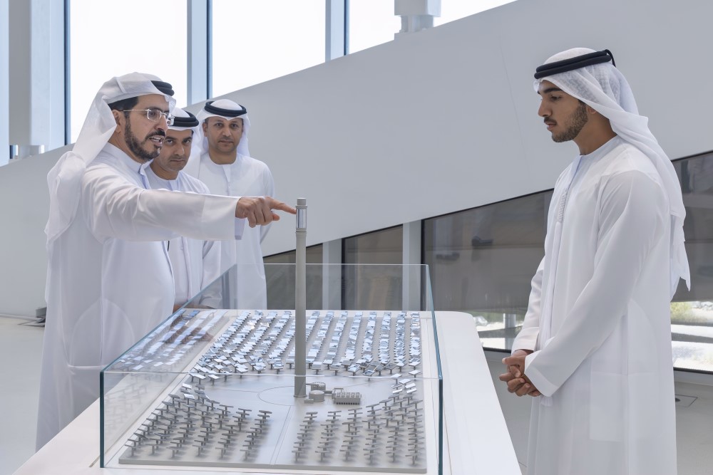 Mohammed bin Rashid bin Mohammed bin Rashid Al Maktoum visits several strategic projects led by the Dubai Electricity and Water Authority